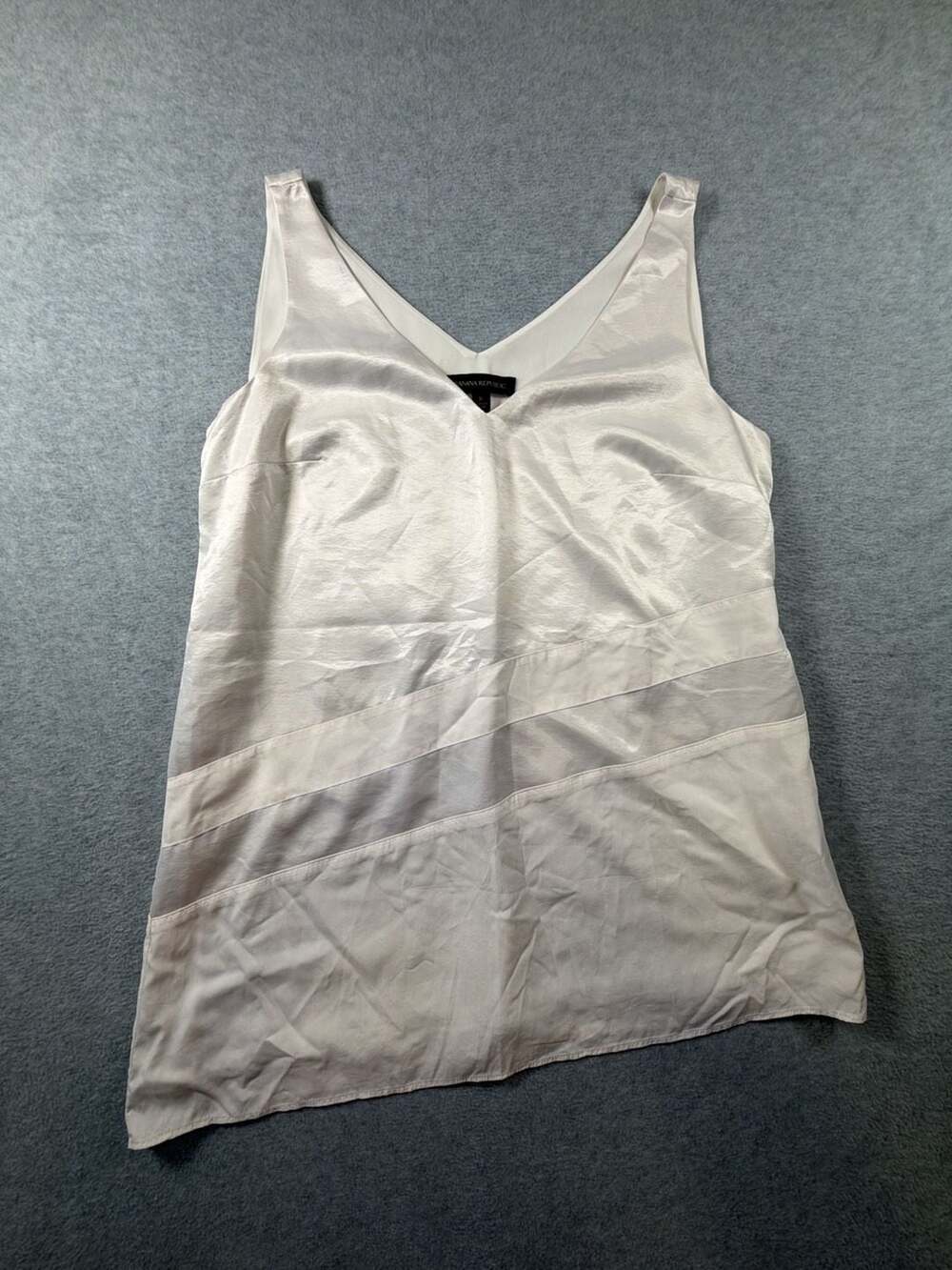 Banana Republic Women's White Satin V-Neck Asymmetrical Hem Sleeveless Tank Top